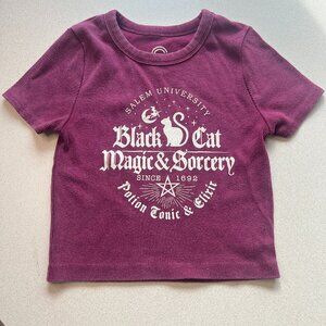 Salem University Black Cat Magic & Sorcery Graphic Tee Women's Size Small